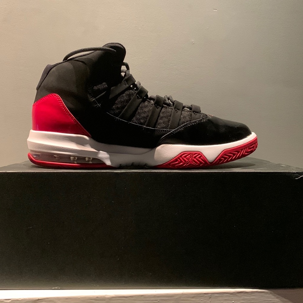 Jordan max aura